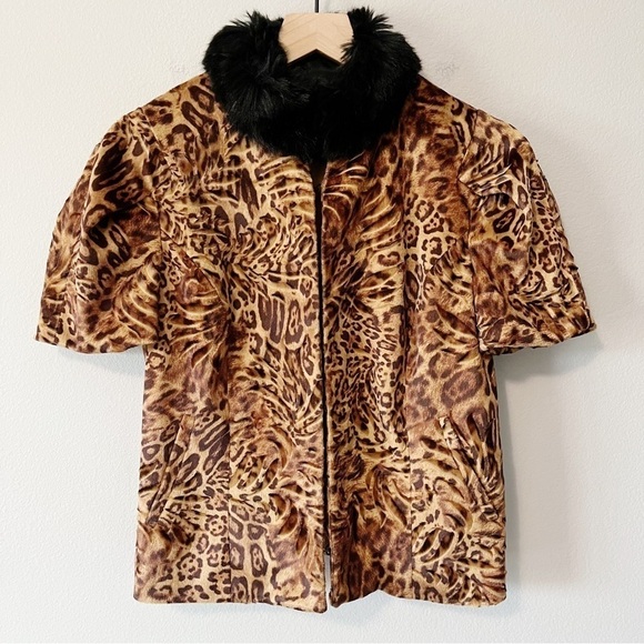 ETCETERA Animal Print Short Puff Sleeve Jacket w/ Faux Fur Collar Size 6 EUC - Picture 1 of 7
